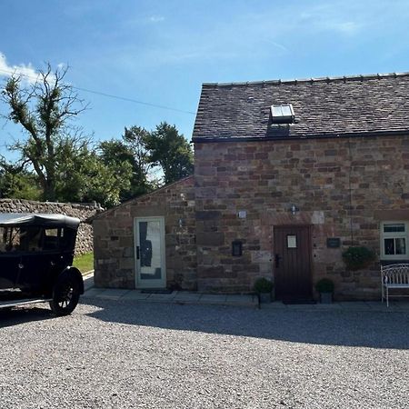 Chic 2 Bed Peak District Cottage Barn Near Alton Towers, Polar Bears, Chatsworth House Leek Exteriör bild